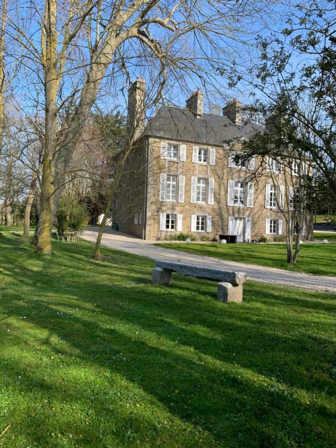 Le Logis K, Le Charme Au Coeur De Saint Pair Apartment Exterior foto